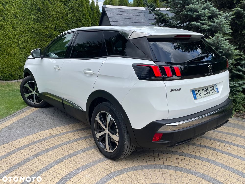 Peugeot 3008 BlueHDi 130 Stop & Start EAT8 Allure - 24