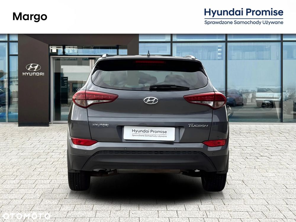 Hyundai Tucson 1.6 GDI BlueDrive Comfort 2WD - 11