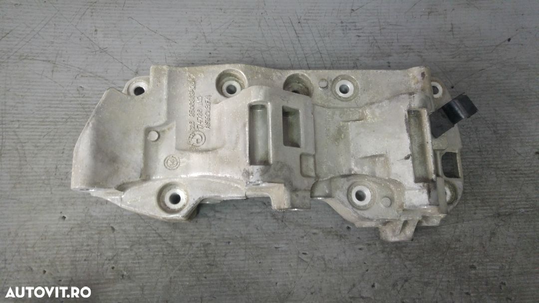 suport rola accesorii 2.0 d n47d20c bmw seria 3 f30 2011-2018 11168506863 - 1