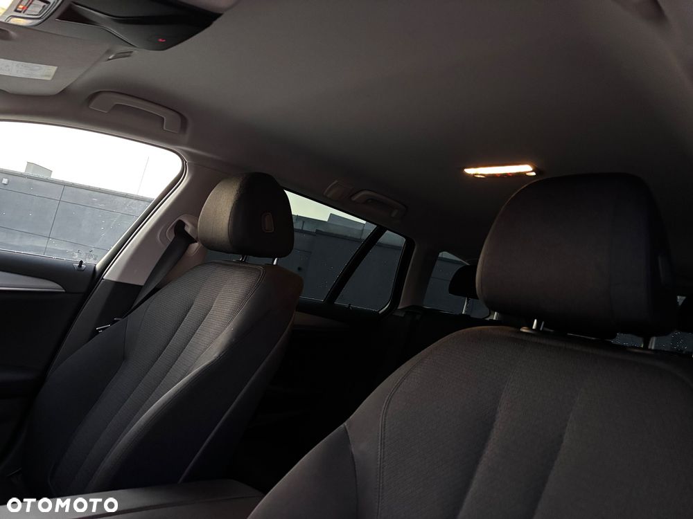 BMW Seria 5 - 26