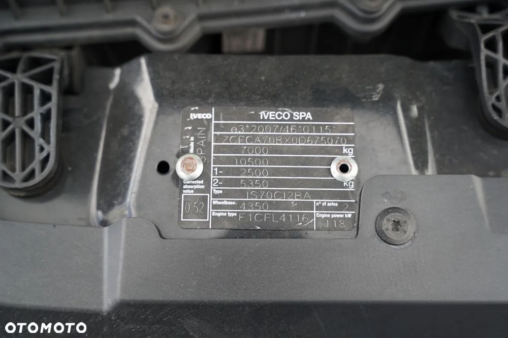 Iveco DAILY 70-160 / KONTENER - 5,2 m / WINDA DHOLLANDIA / DMC: 7 000 KG / SPROWADZONY - 37