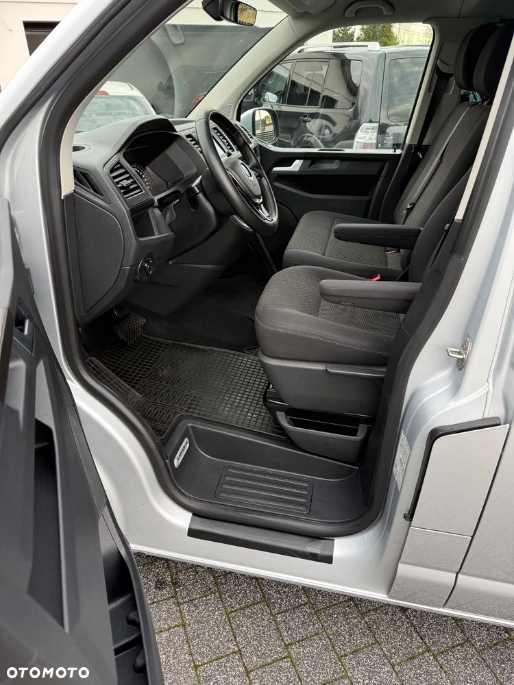 Volkswagen Caravelle 2.0 TDI L2 Comfortline DSG - 11