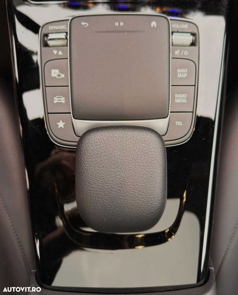 Mercedes-Benz CLA - 26