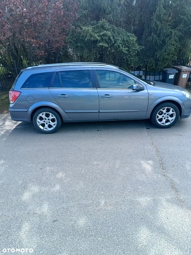 Opel Astra - 2