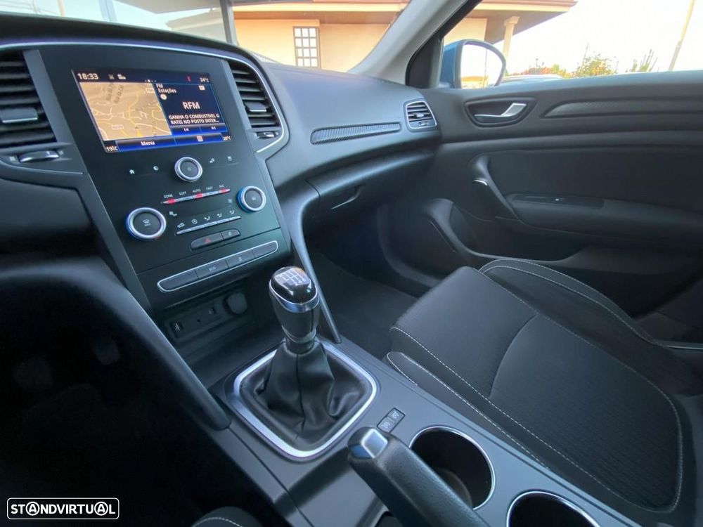 Renault Mégane Sport Tourer 1.5 dCi Zen - 6