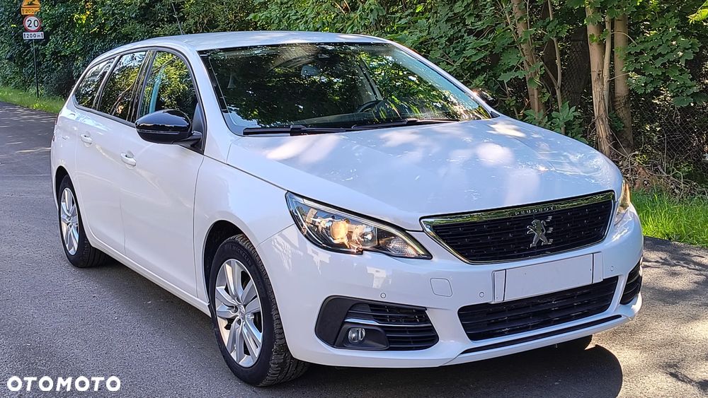 Peugeot 308 - 4