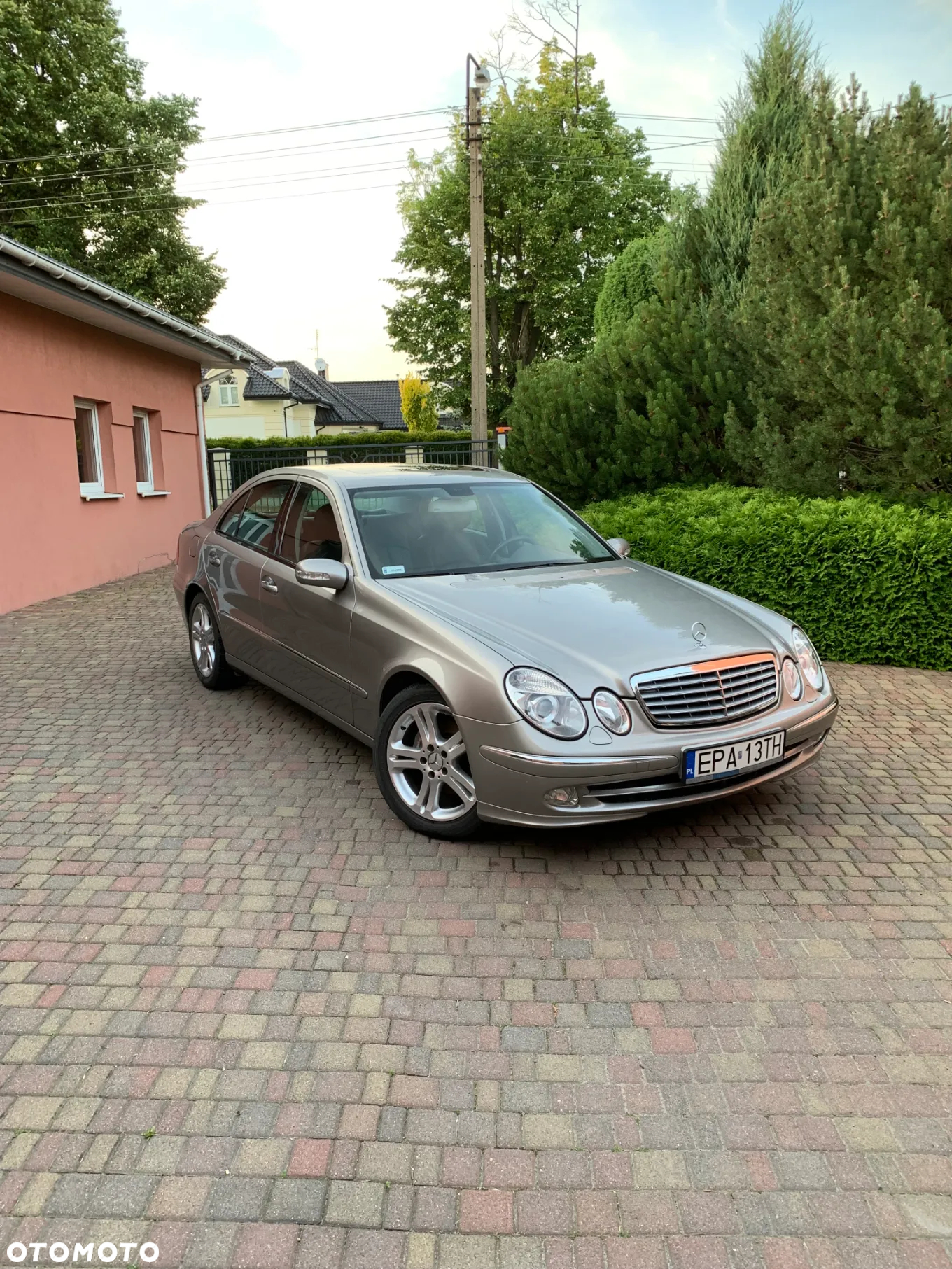 Mercedes-Benz Klasa E - 2