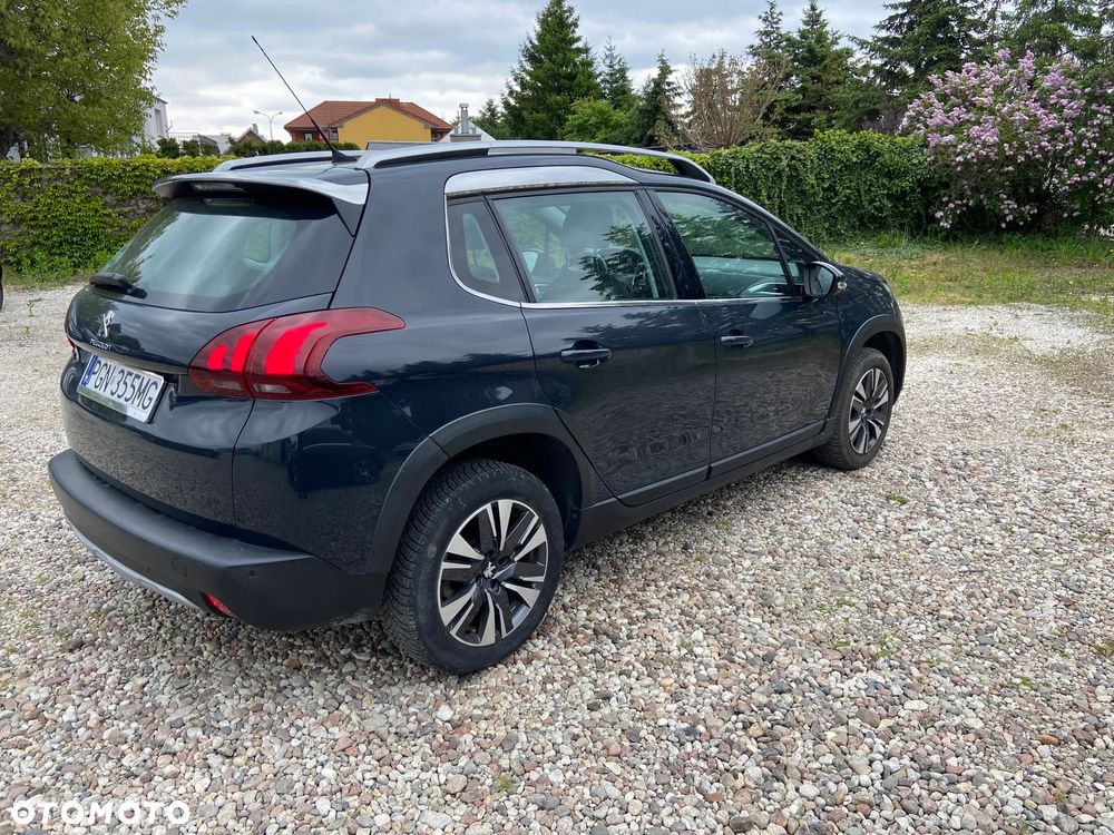 Peugeot 2008 - 9