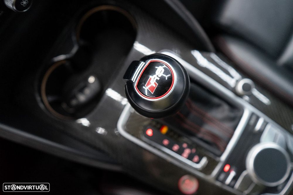 Audi RS3 Sportback 2.5 TFSI quattro S tronic - 32