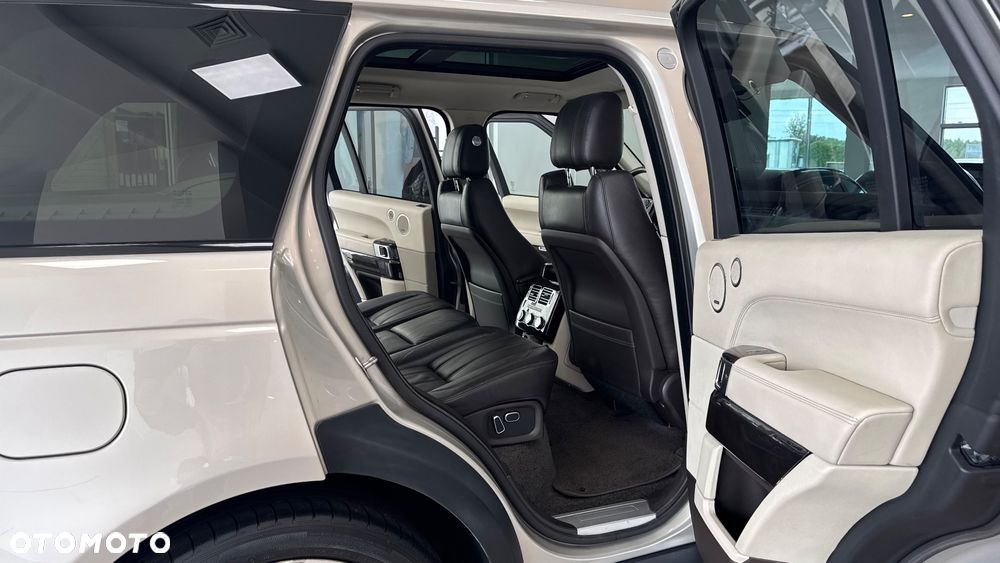 Land Rover Range Rover 4.4SD V8 Vogue EU6 - 32