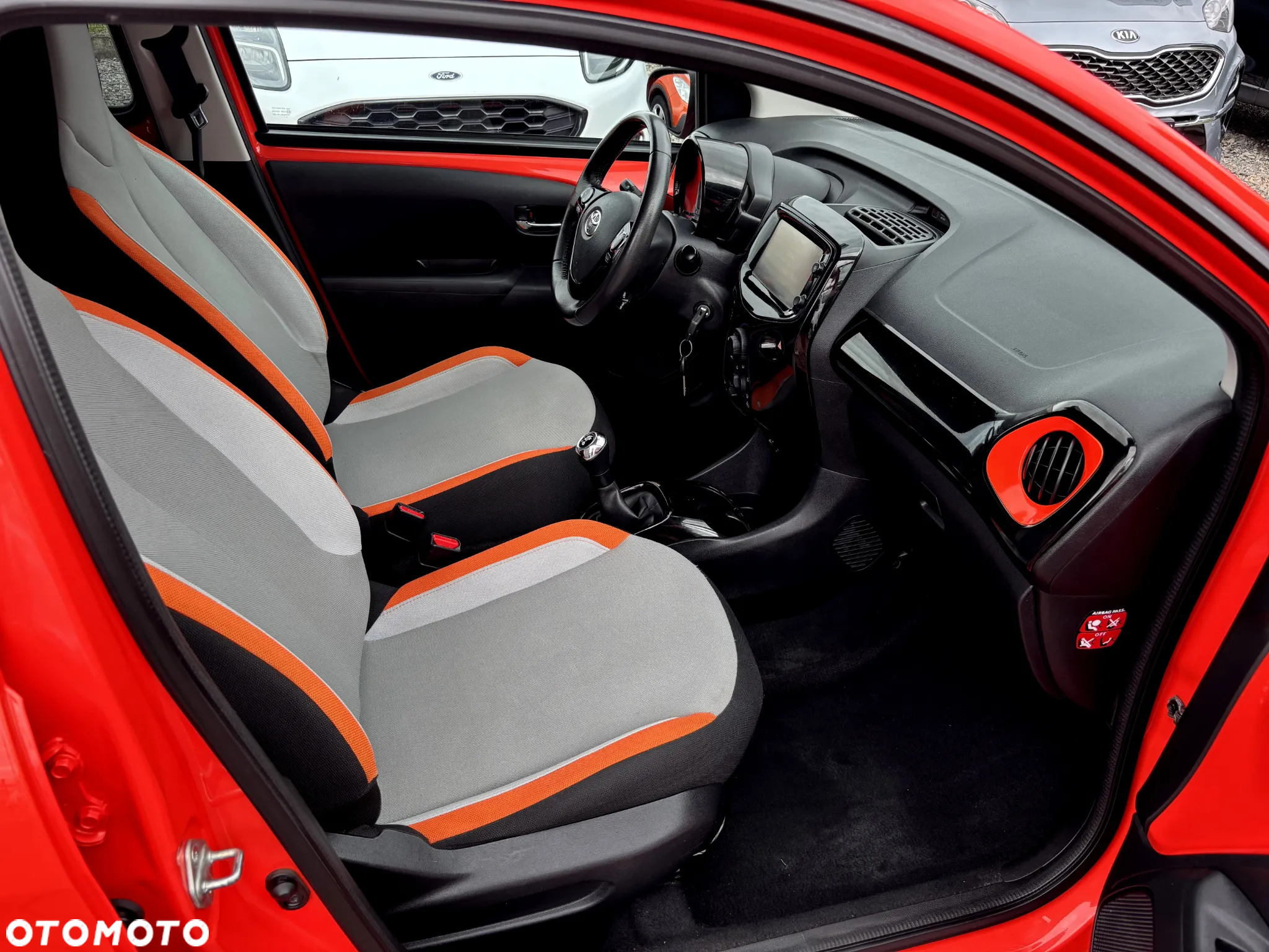 Toyota Aygo x-cite - 14