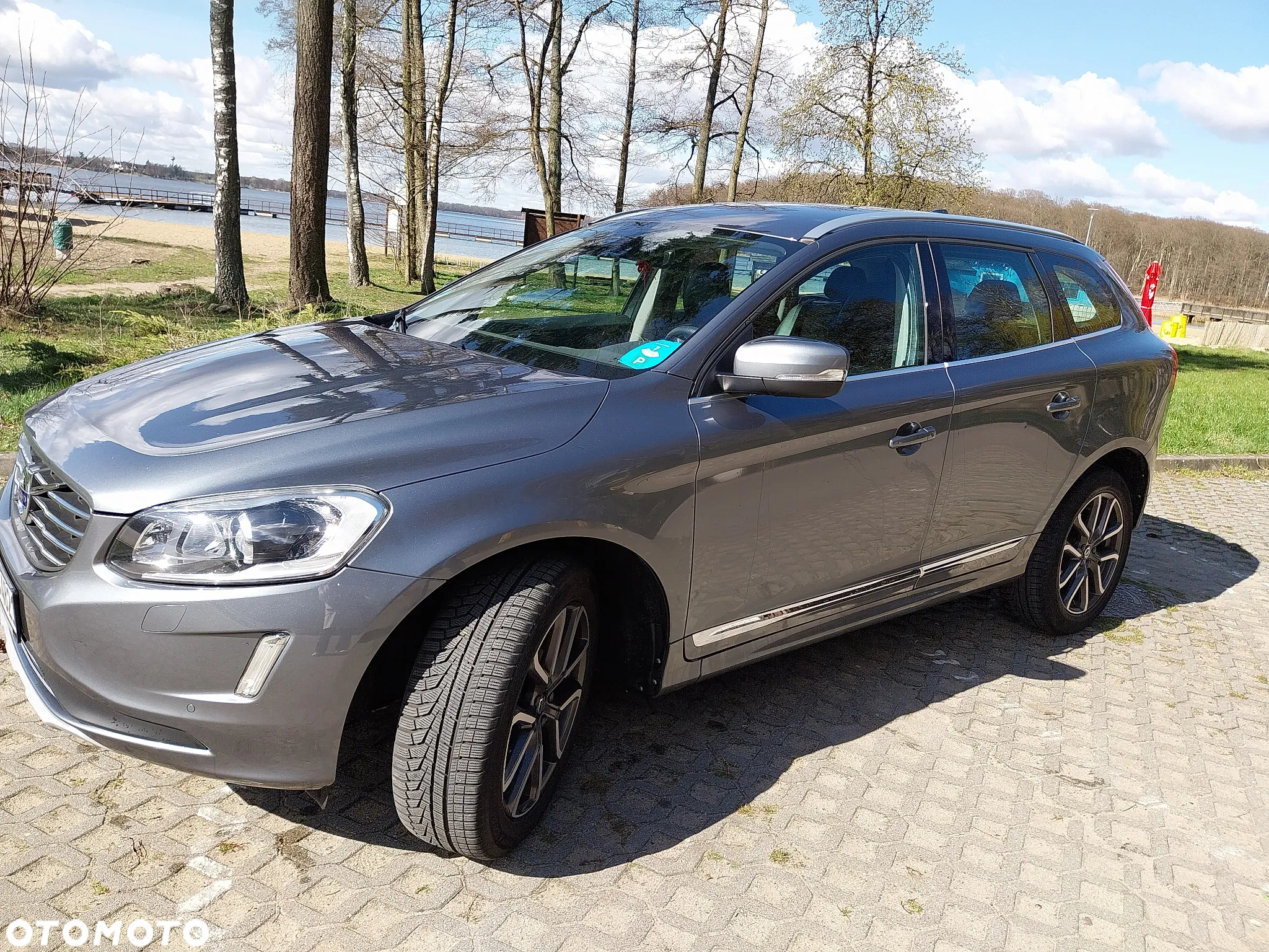 Volvo XC 60 D4 Momentum - 3