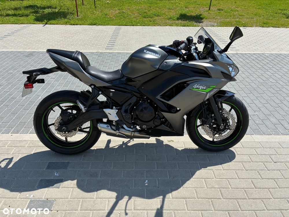 Kawasaki Ninja - 3