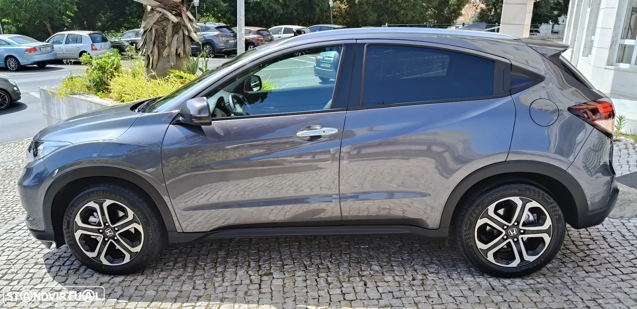 Honda HR-V 1.6 i-DTEC Executive - 12