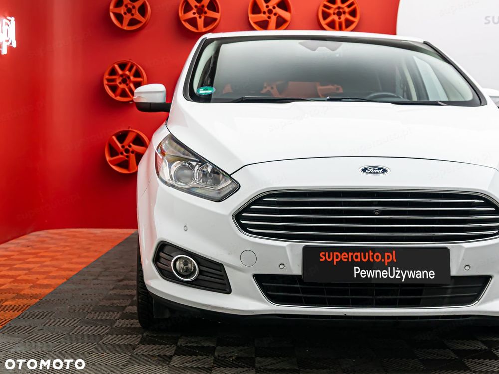 Ford S-Max - 25