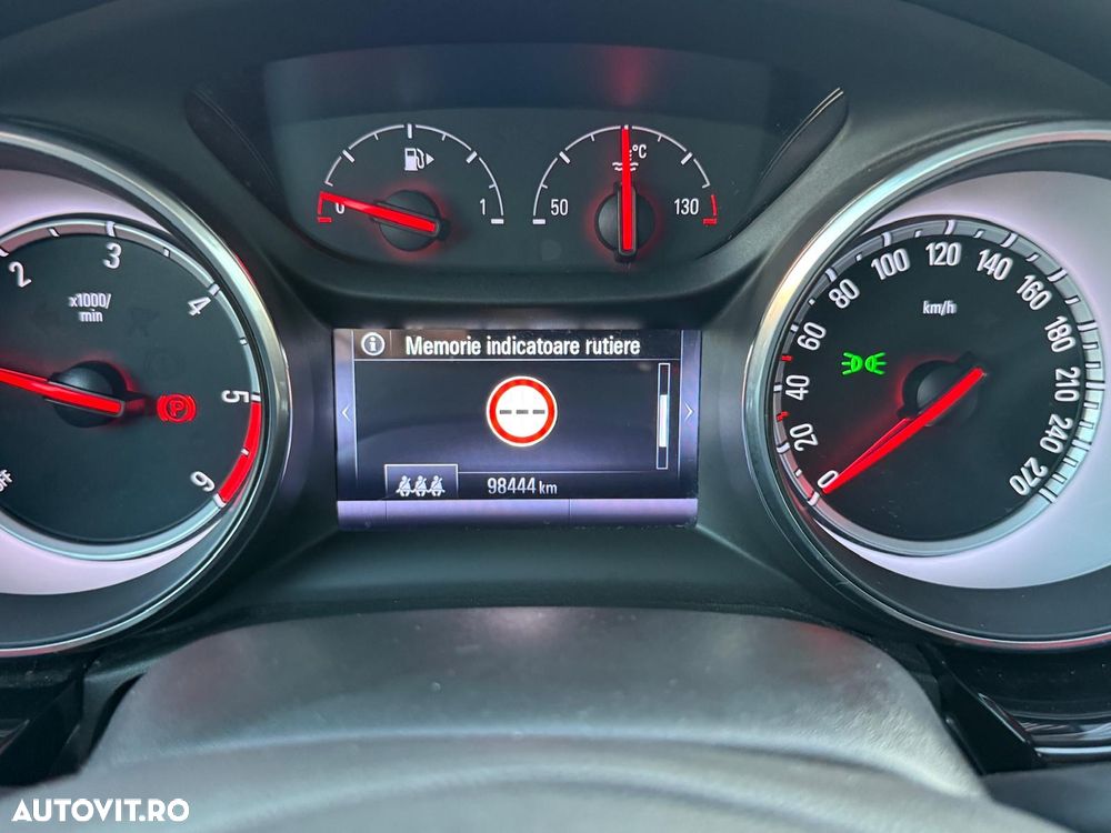 Opel Astra 1.6 BiTurbo D Start/Stop ON - 32