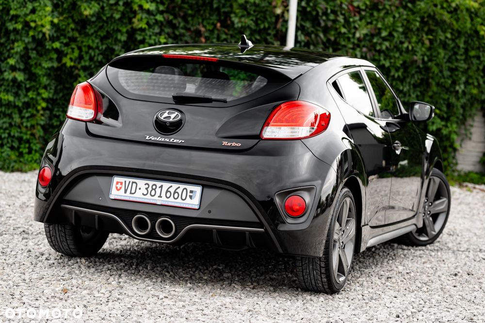 Hyundai Veloster 1.6 T-GDI Executive - 13