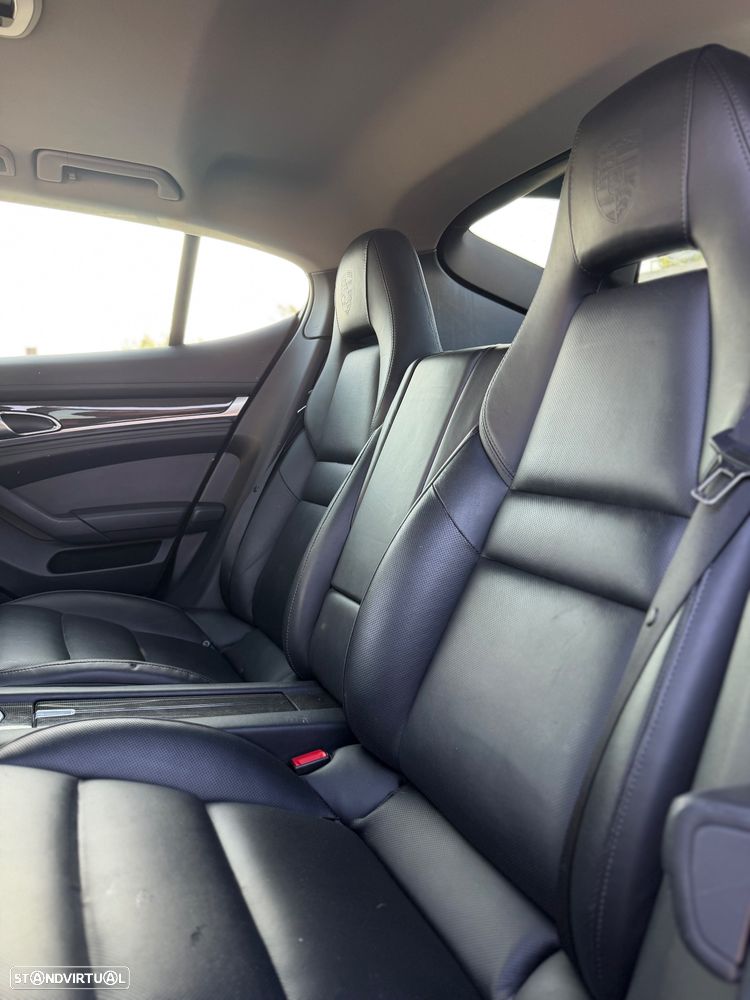 Porsche Panamera S Hybrid - 8