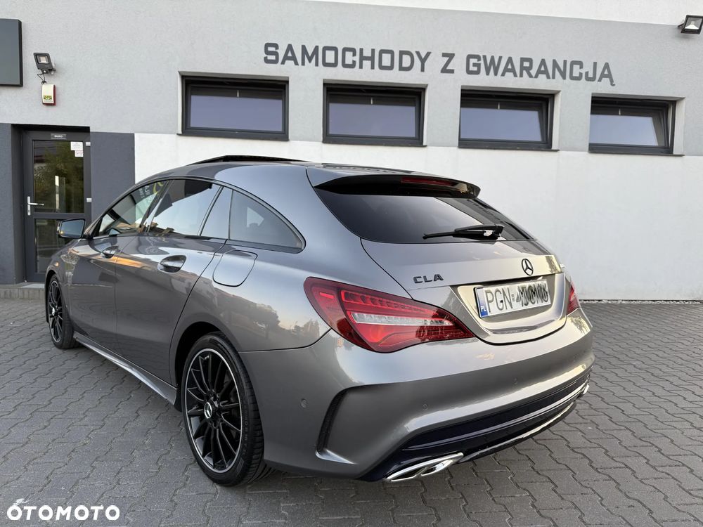 Mercedes-Benz CLA 180 7G-DCT AMG Line - 4