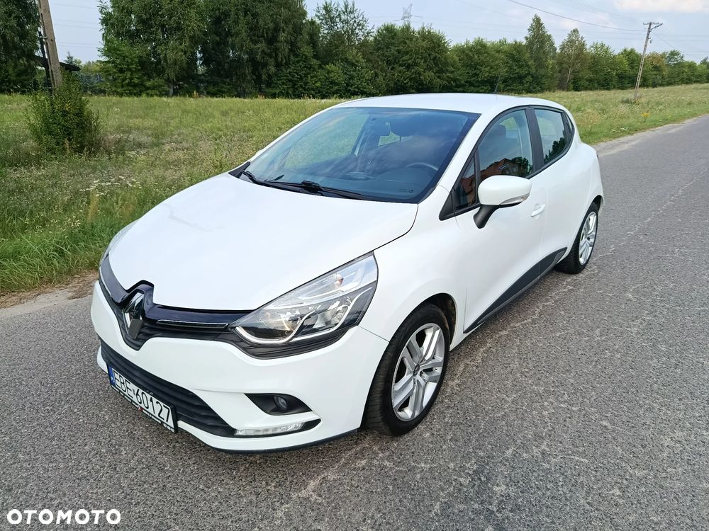 Renault Clio - 1