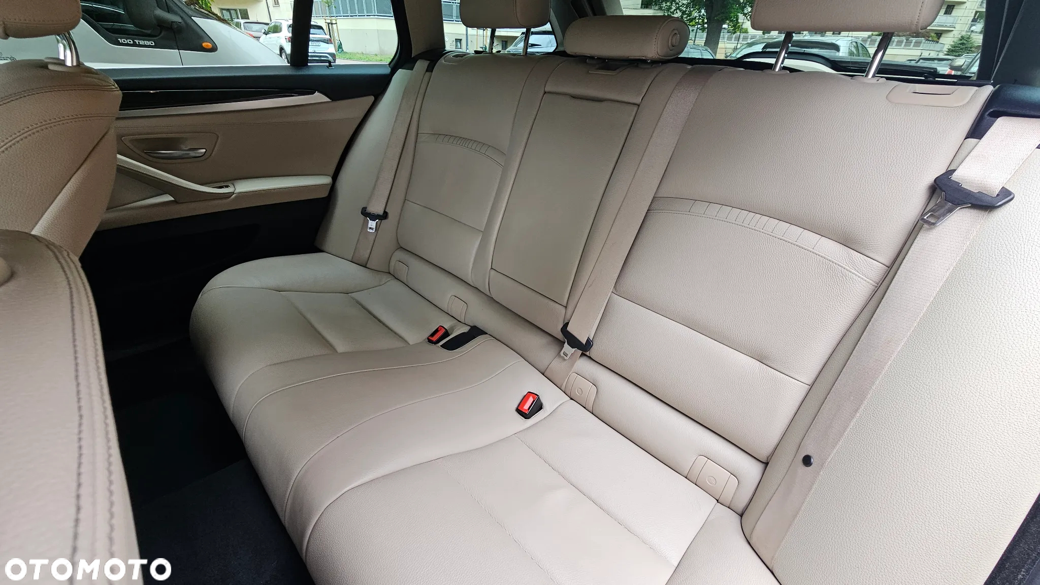 BMW Seria 5 520d - 16
