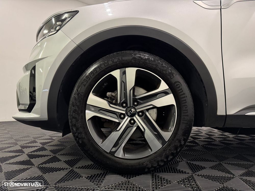 Kia Sorento 1.6 T-GDI HEV Concept - 11
