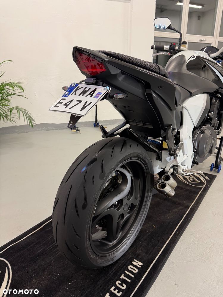 Honda CB - 17
