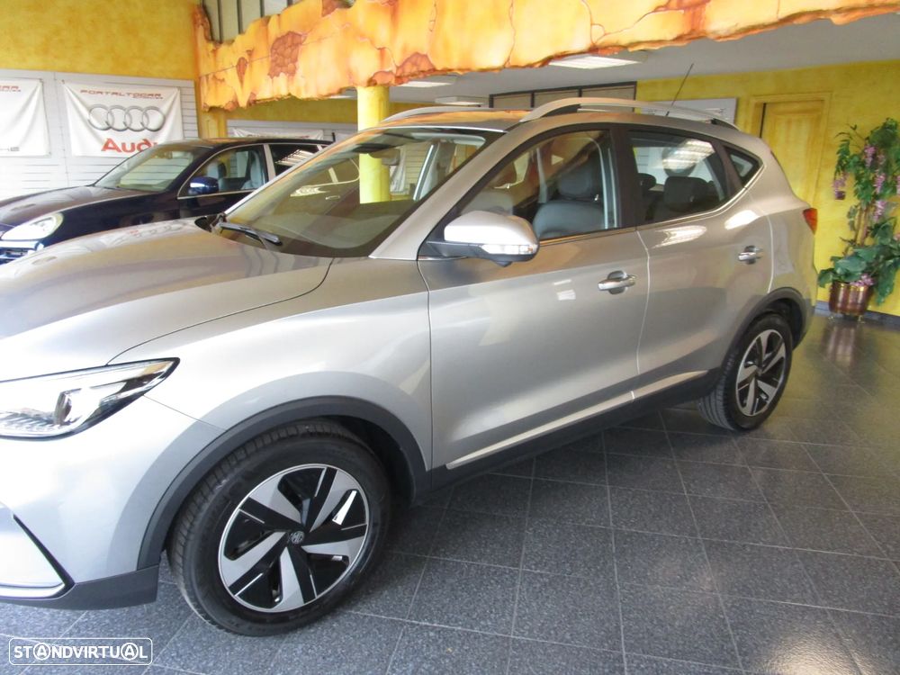 MG ZS Standard Luxury - 9