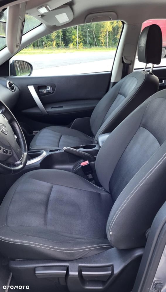 Nissan Qashqai 2.0 dCi DPF acenta - 10
