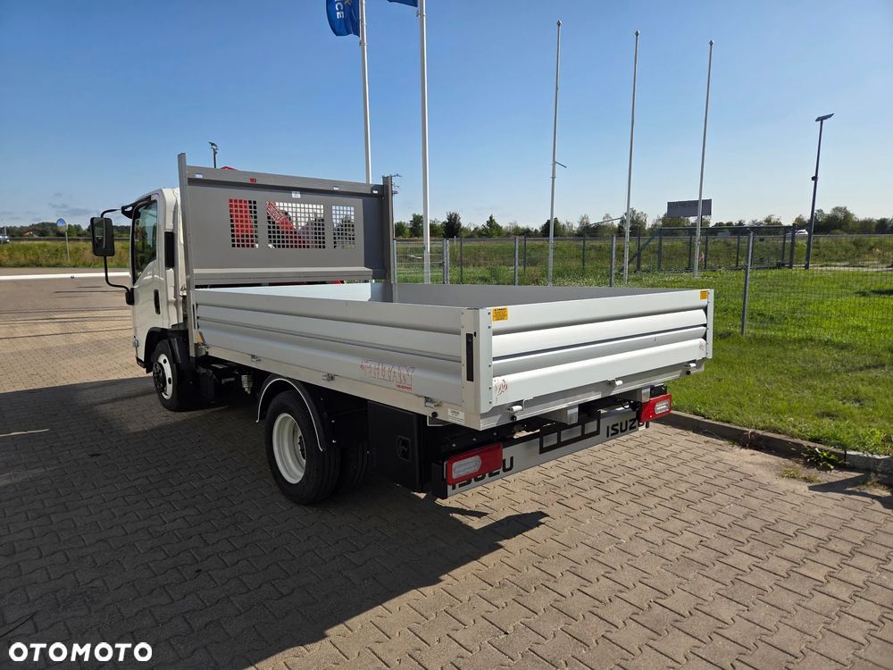 Isuzu M27 - 9