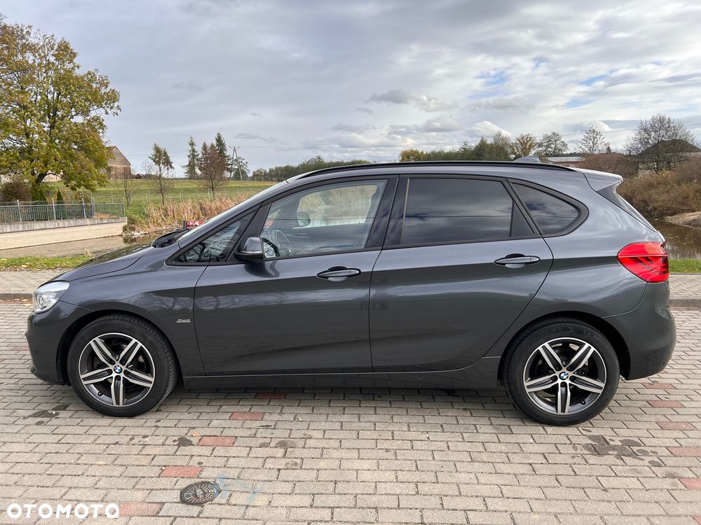 BMW Seria 2 218d Active Tourer Sport Line - 6
