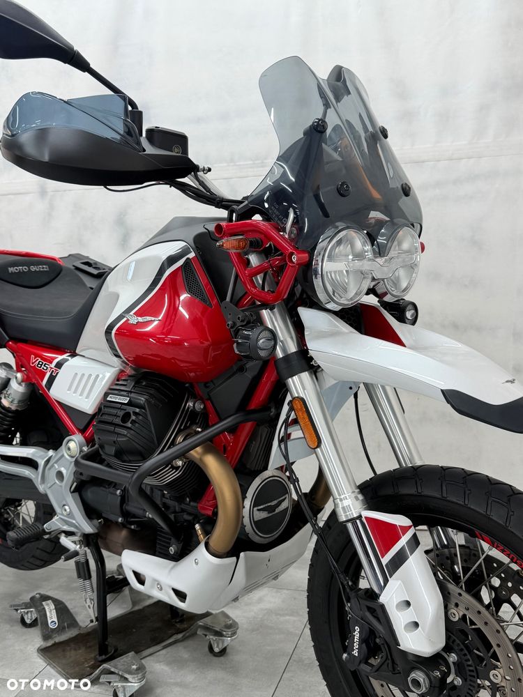 Moto Guzzi V85 - 16