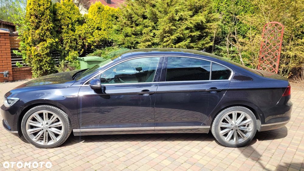 Volkswagen Passat 2.0 TDI 4Mot Elegance DSG - 1