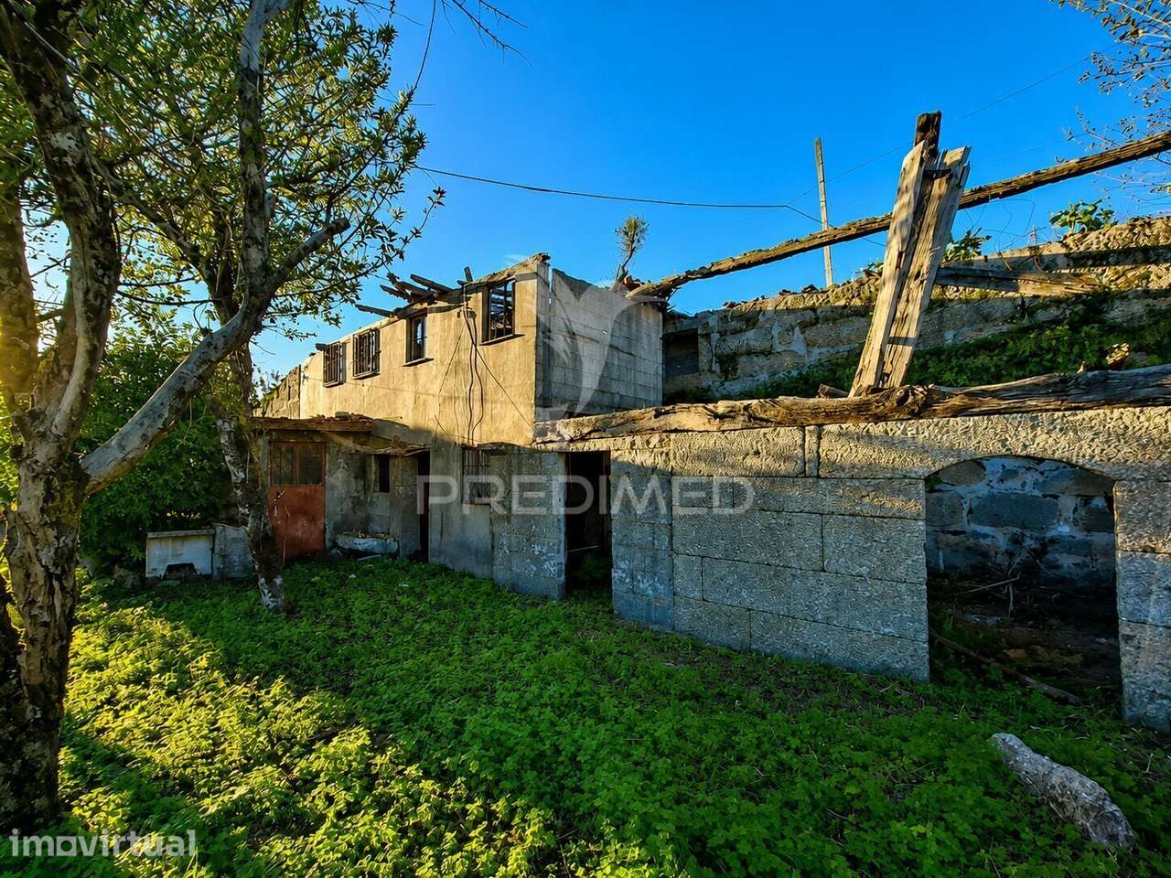Moradia em Pedra p/ Restauro em Valdreu, Vila Verde - Grande imagem: 3/38