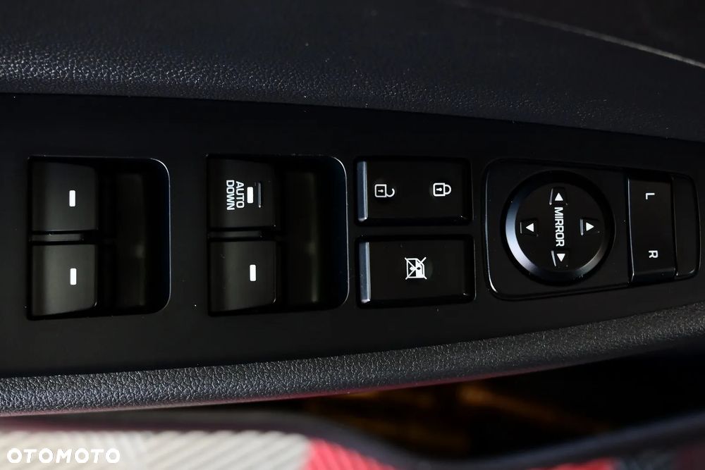 Hyundai Tucson blue 1.6 GDi 2WD Navi - 30