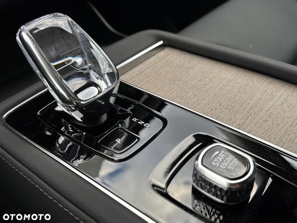 Volvo XC 90 - 22
