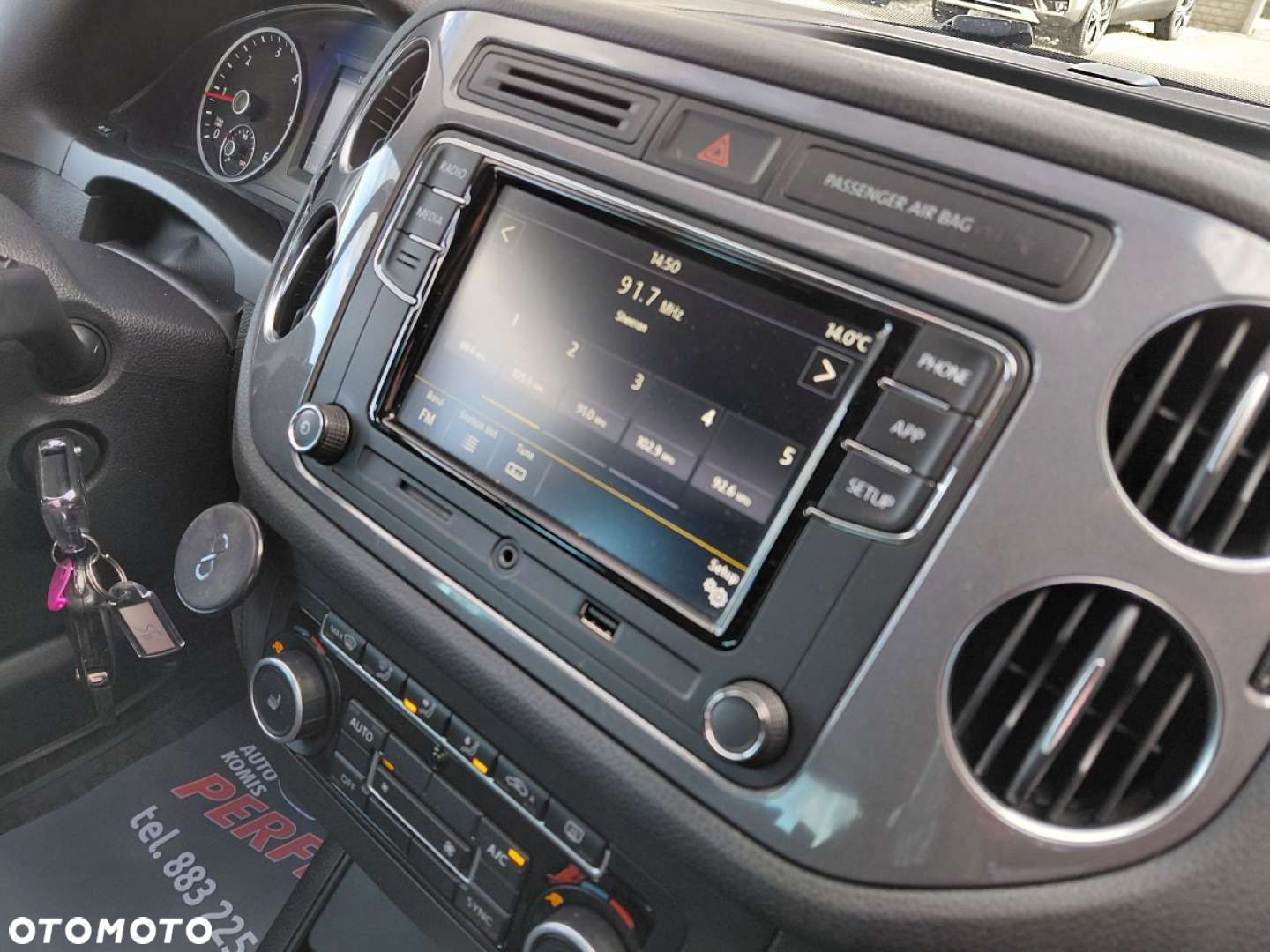 Volkswagen Tiguan - 15