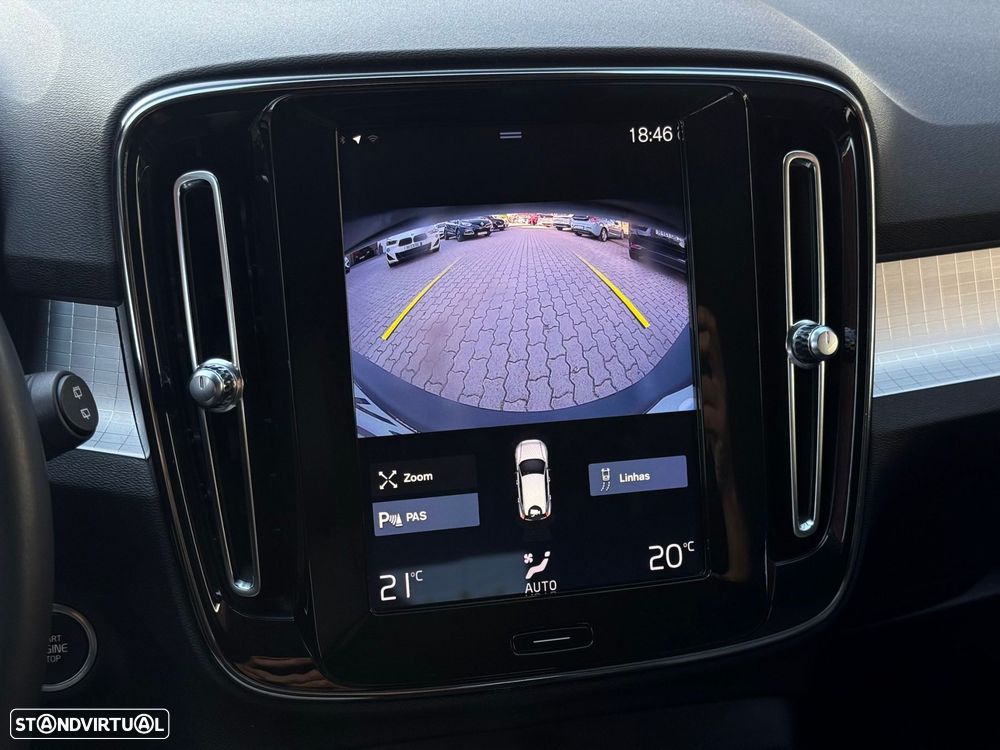 Volvo XC 40 2.0 D3 Momentum Geartronic - 15
