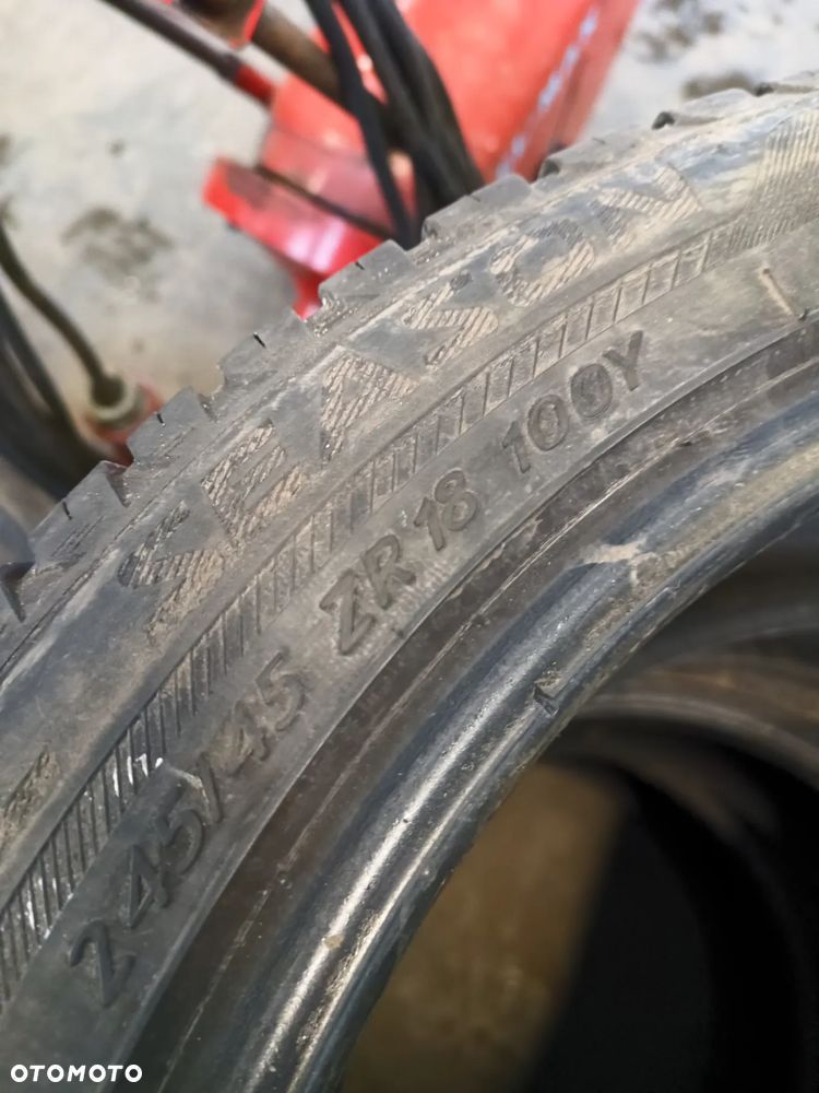 Opony całoroczne 245/45r18 Kormoran - 4