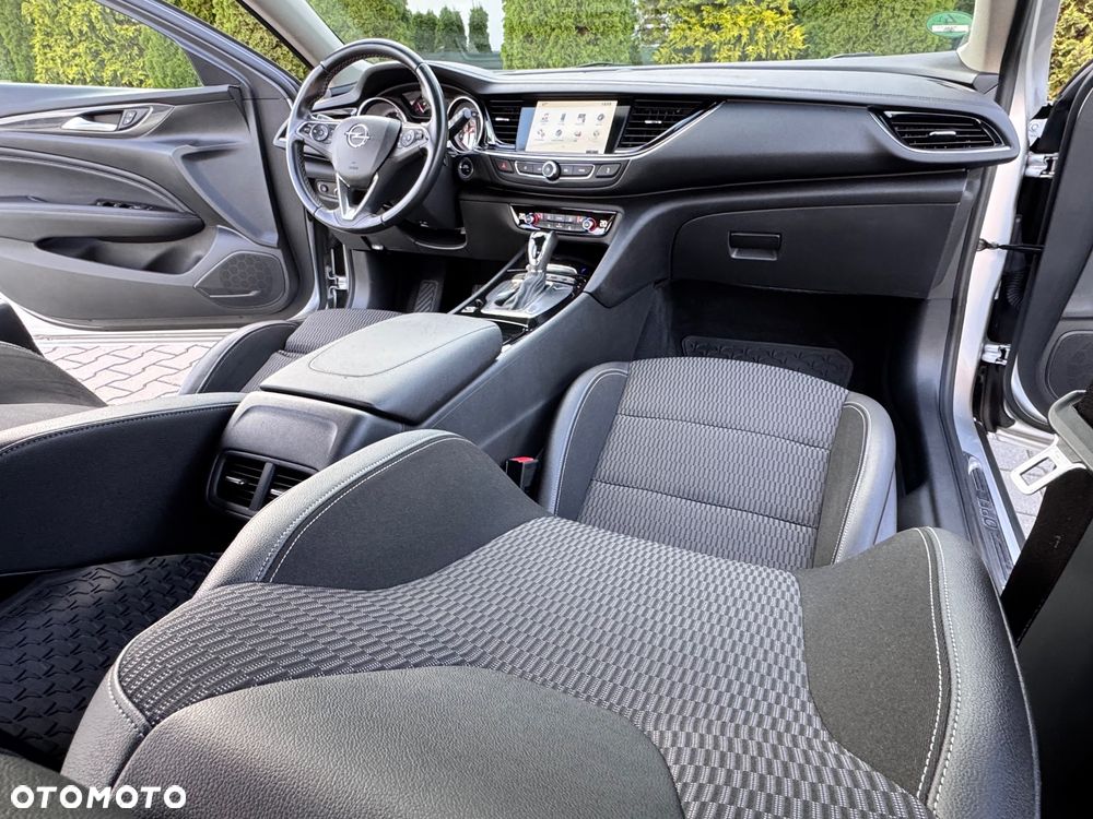 Opel Insignia 2.0 CDTI automatik Business Edition - 23