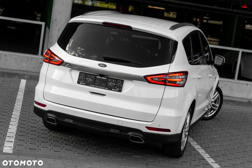 Ford S-Max - 20