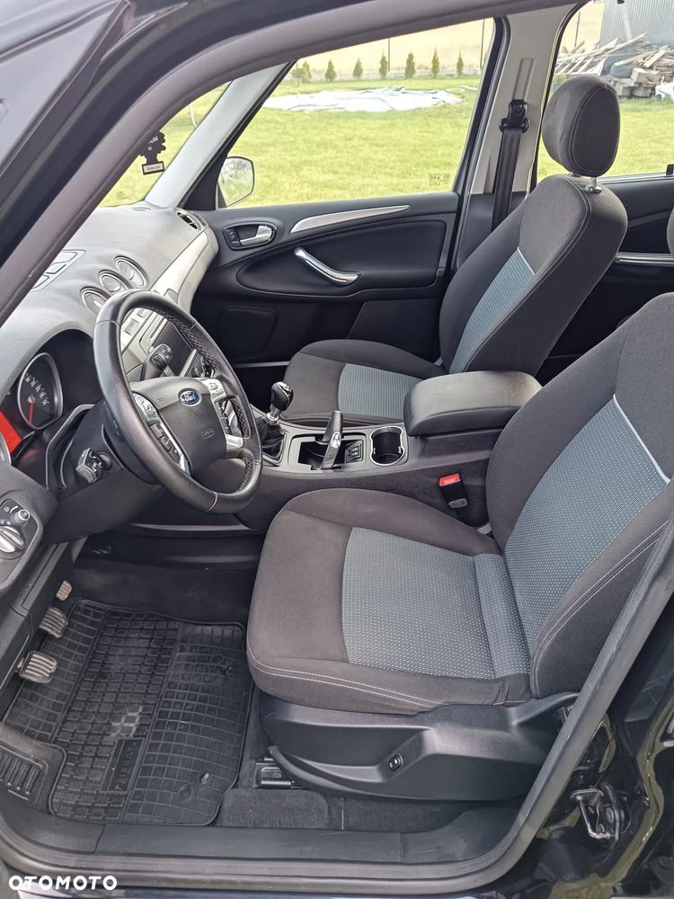 Ford Galaxy 2.0 TDCi Trend - 4