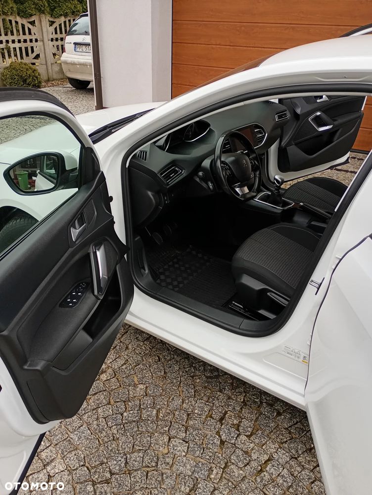 Peugeot 308 1.5 BlueHDi Access S&S - 12