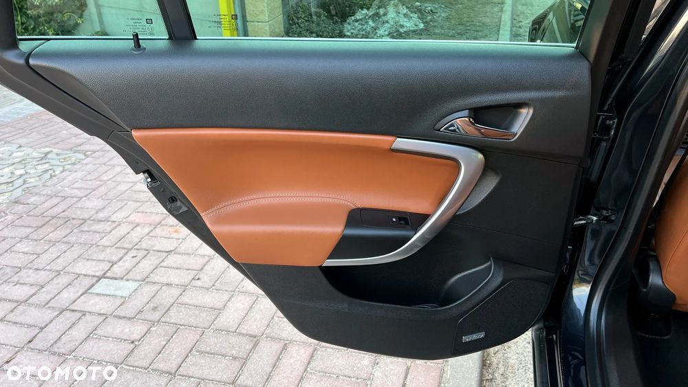 Opel Insignia 2.0 BiTurbo CDTI Sport - 29