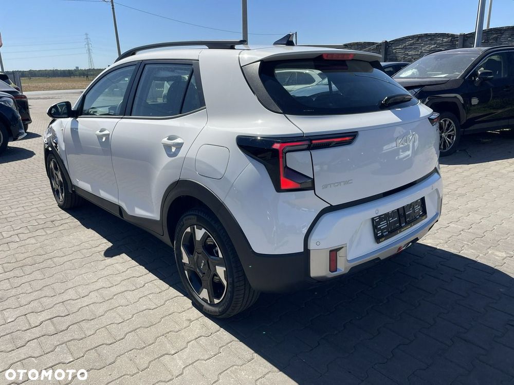 Kia Stonic 1.0 T-GDI M - 4