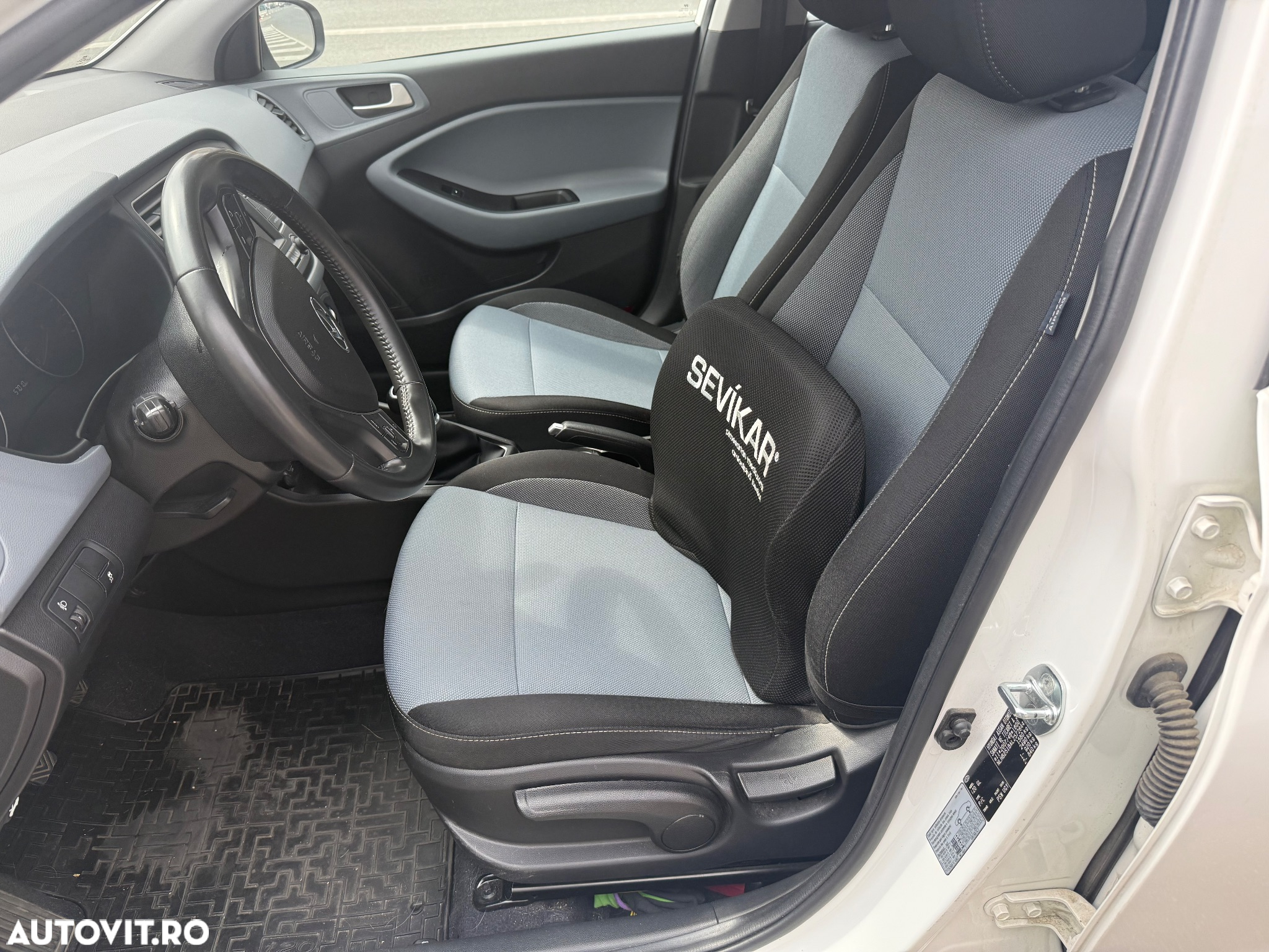 Hyundai i20 1.25 84CP M/T Comfort - 5