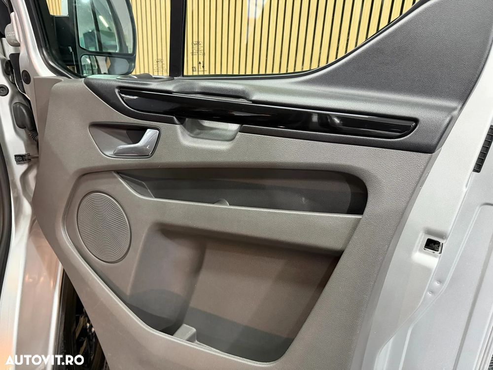 Ford Transit Conect - 24