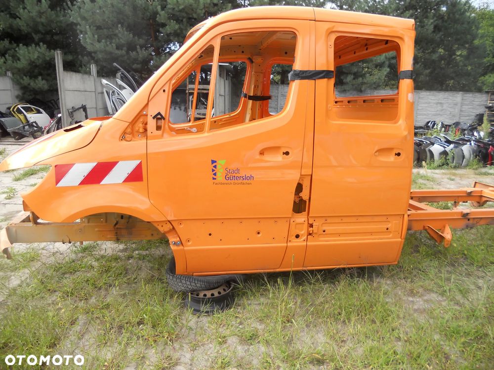 MERCEDES SPRINTER 907  cwiartka lewa bok prog doka - 1