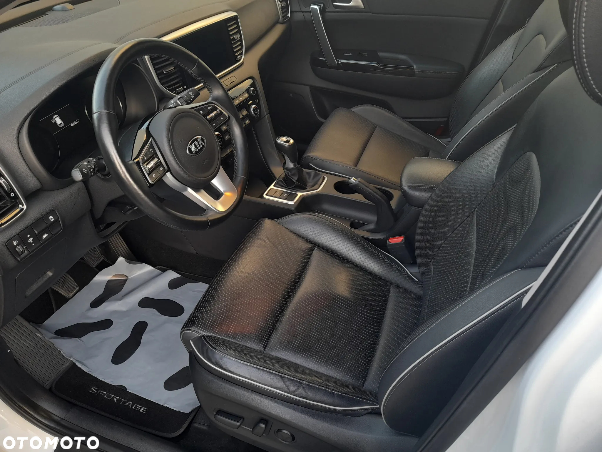 Kia Sportage - 12