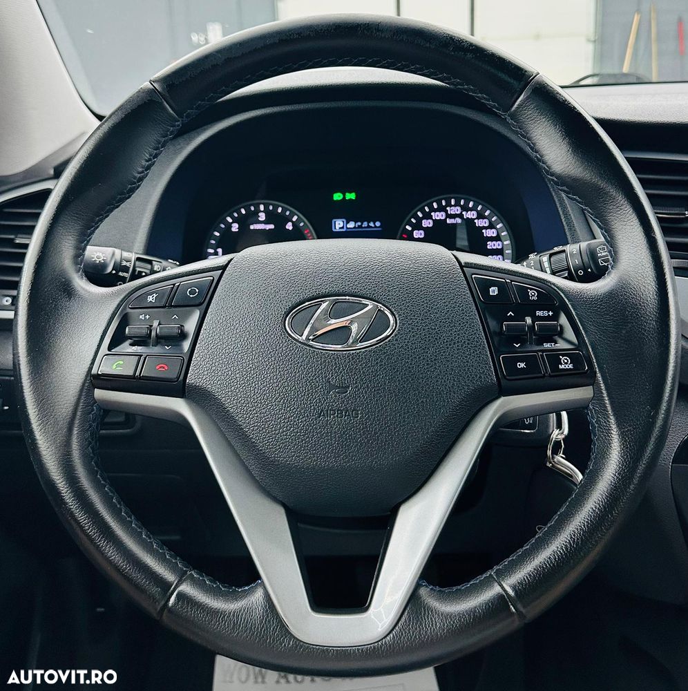 Hyundai Tucson blue 1.7 CRDi 2WD DCT Passion Plus - 32